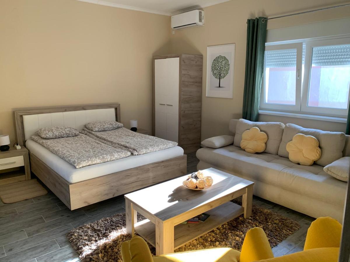 Apartman Hana Sombor Exterior photo